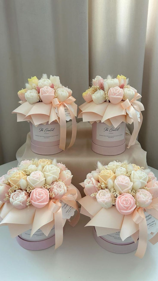 Peony & Pearl Luxe Candle Bouquet