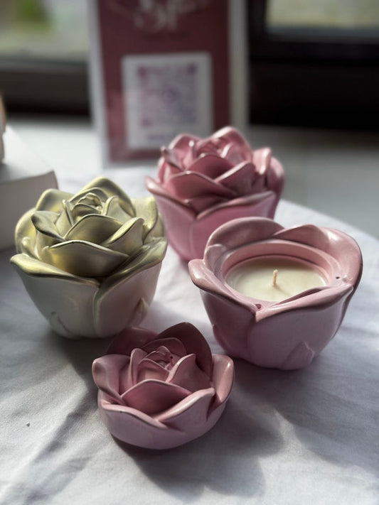 Rose Reverie scented candle